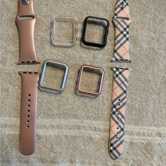 Apple Watch Bands and Cases - Picture 5 of 7
